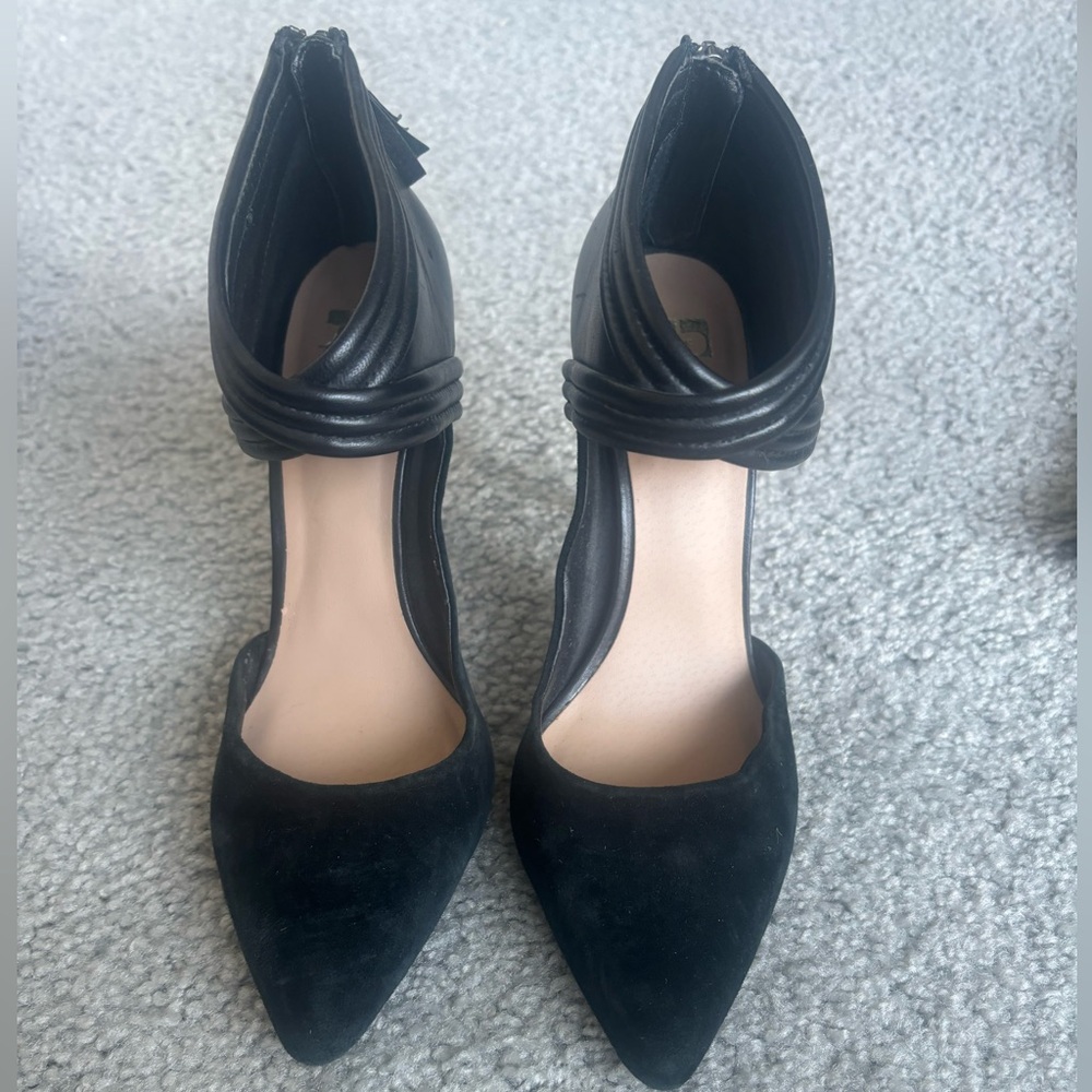 Joe’s Jeans Leather and Suede Pumps
